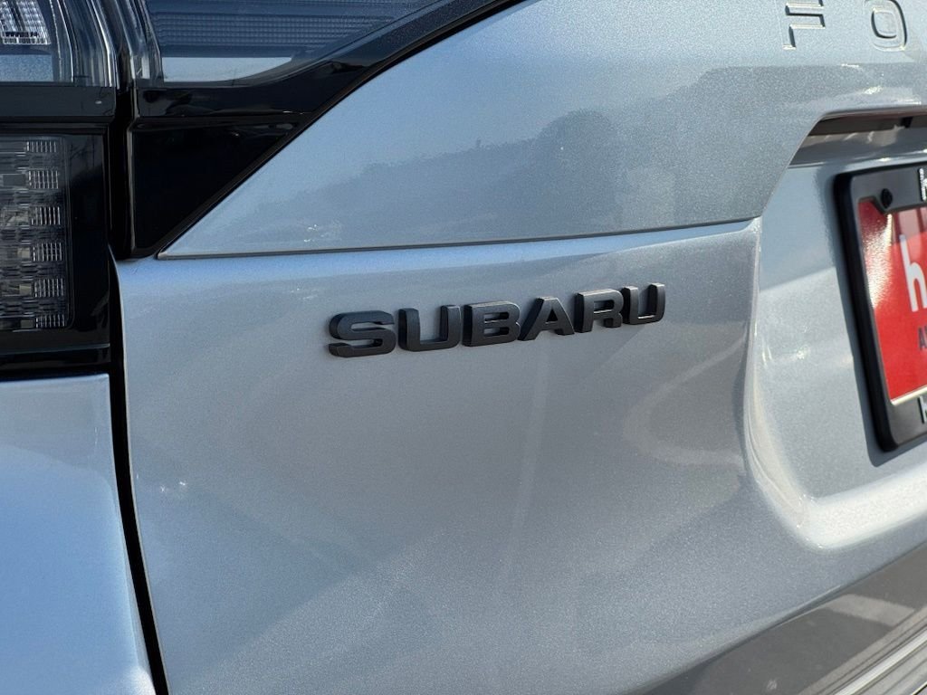 New 2026 ICE SILVER METALLIC Subaru Touring image 21