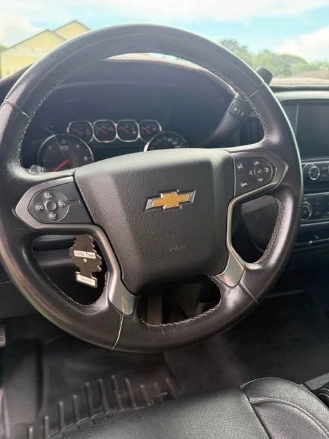 Used 2018  Chevrolet LT image 14