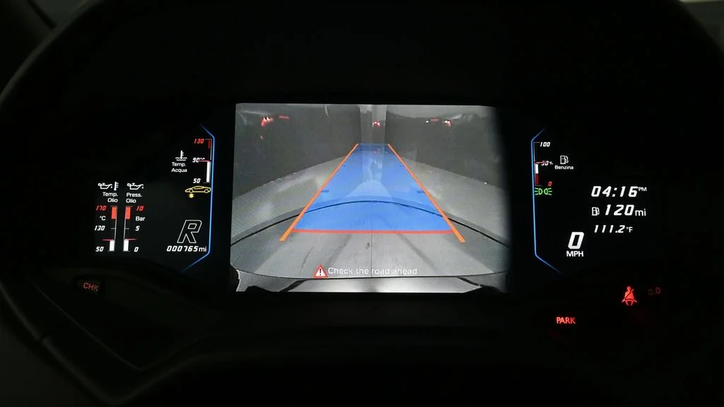 Used 2022  Lamborghini Base image 22