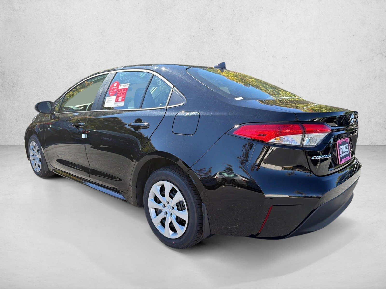 New 2027 Inked Toyota LE image 5