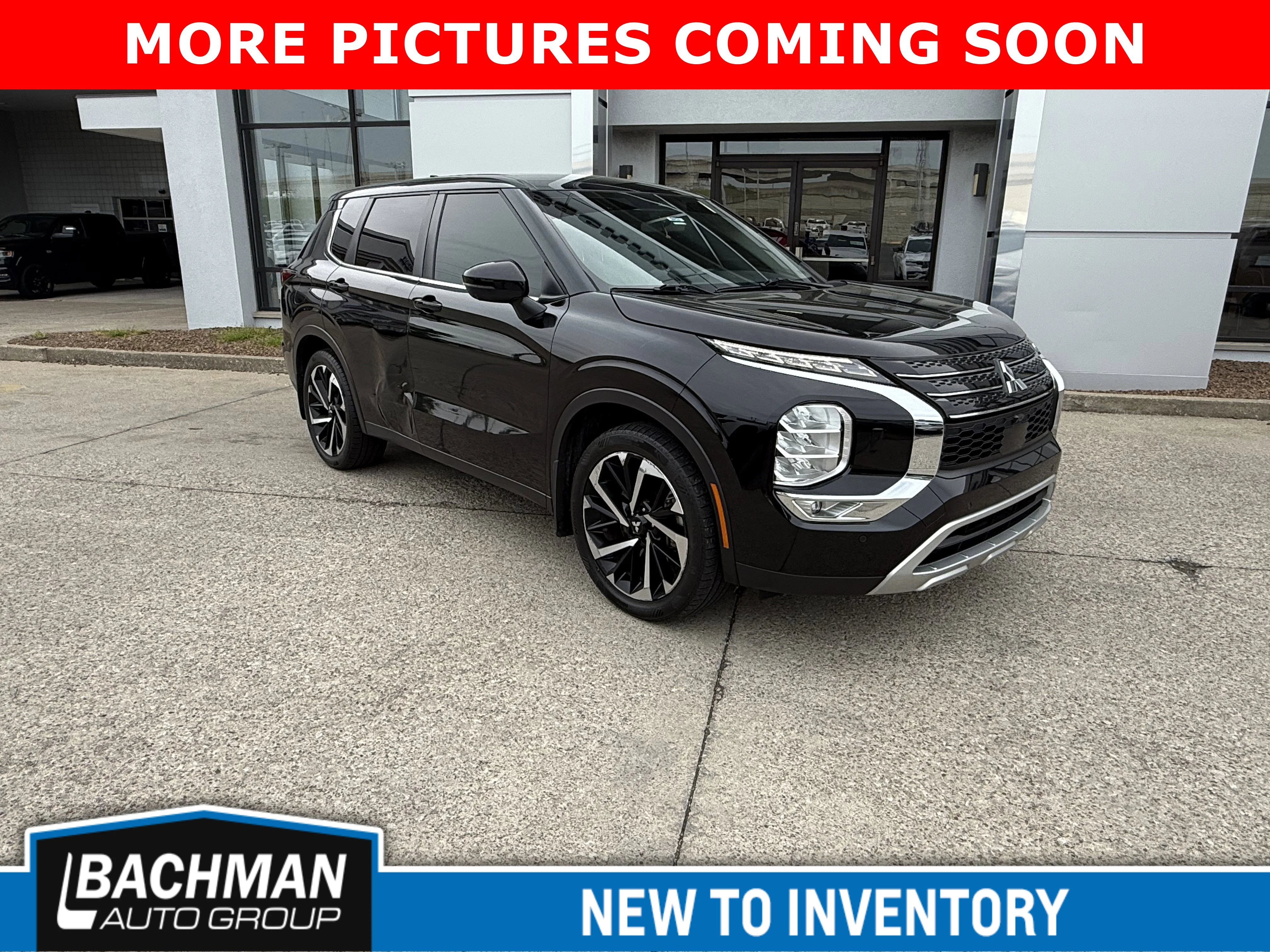2022 Mitsubishi Outlander SE S-AWC's photo