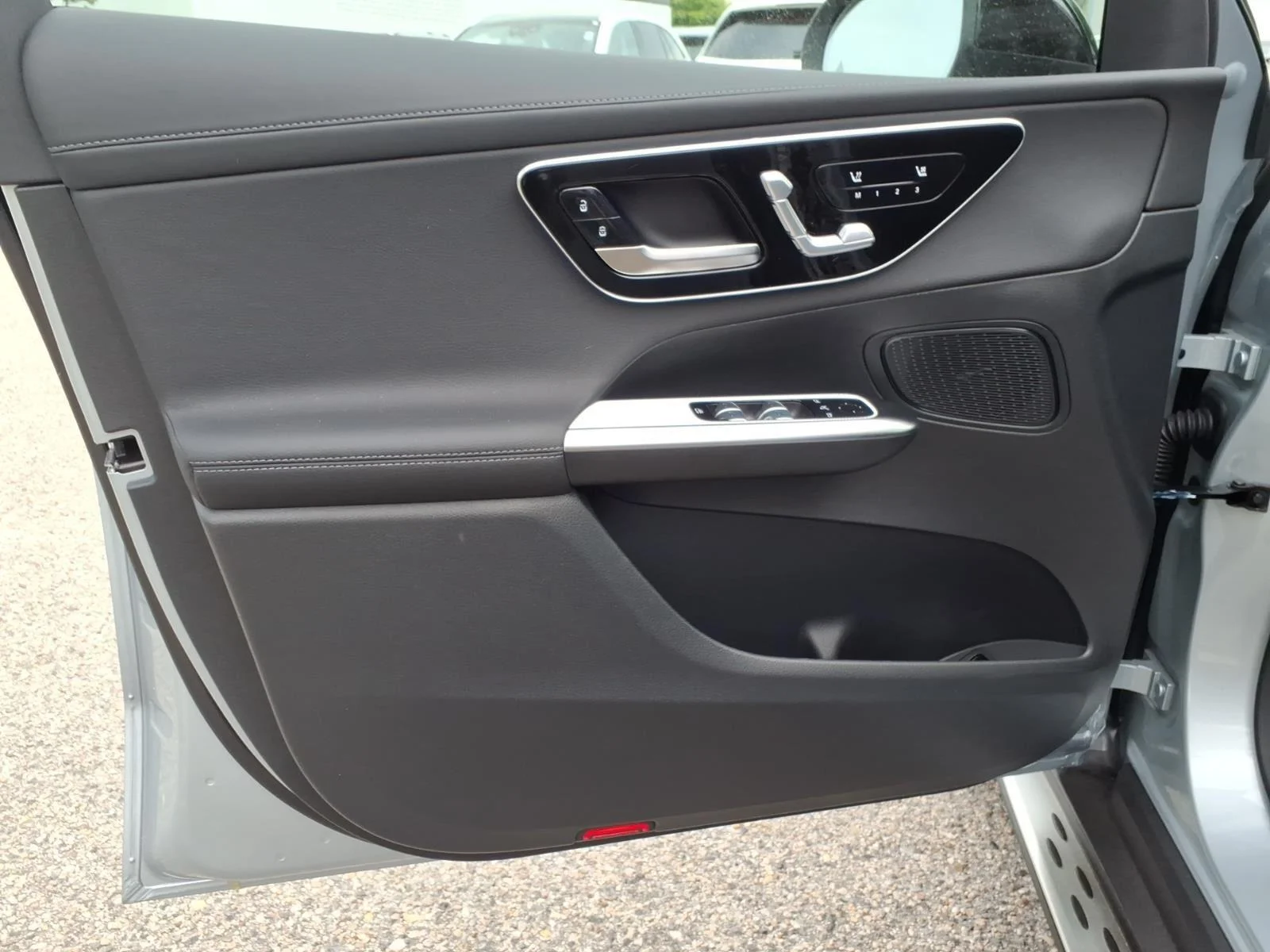 New 2026 SILVER Mercedes-Benz GLC 300 image 12