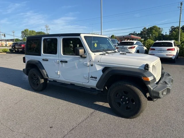 2022 Jeep Wrangler Sport's photo