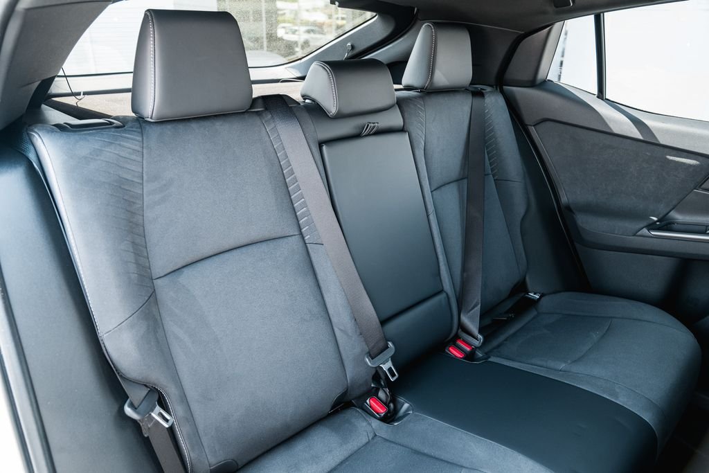 New 2026 Wind Chill Pearl <sup>1</sup> Toyota  XSE image 27