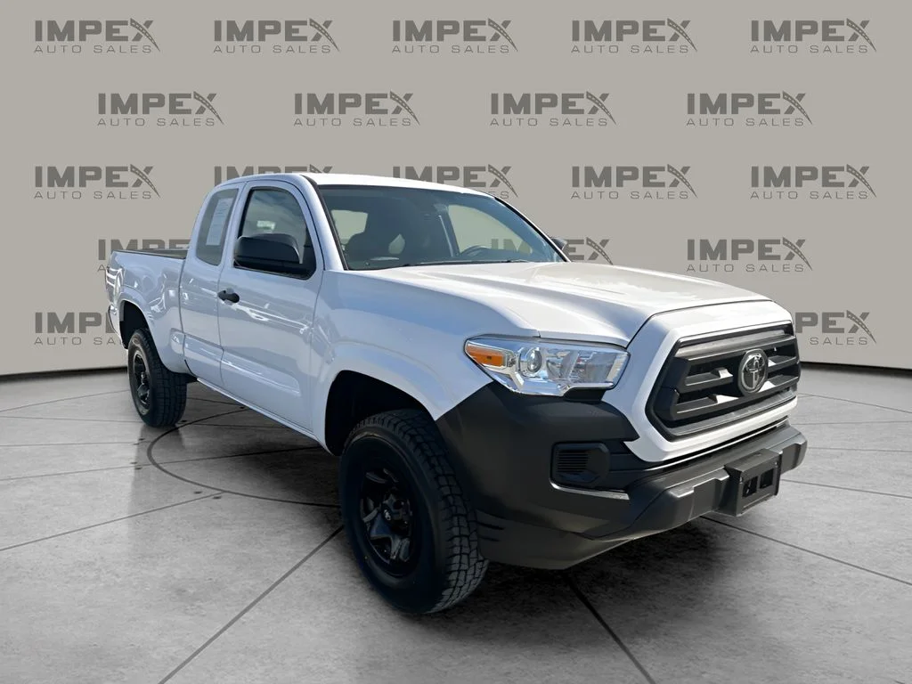Used 2023 White Toyota SR image 7