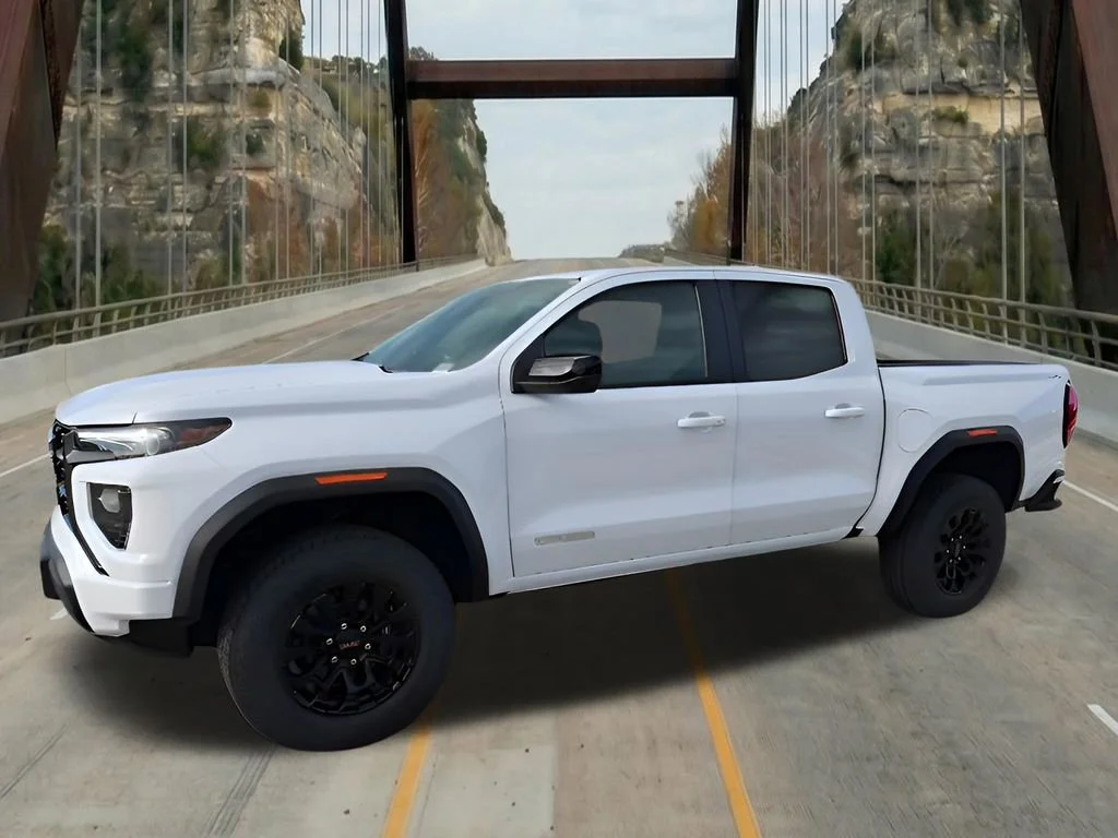 New 2026 Summit White GMC Elevation image 4