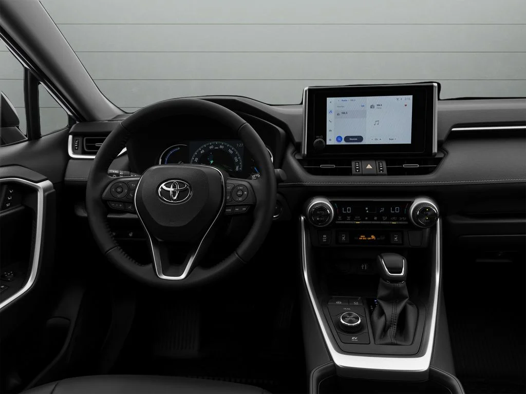 Used 2025 Silver Toyota LE image 51