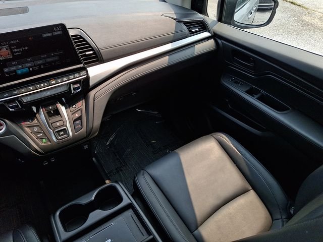 Used 2025  Honda EX-L image 16