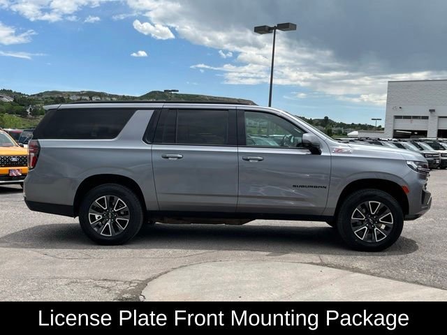 Used 2022 Satin Steel Metallic Chevrolet Z71 image 6