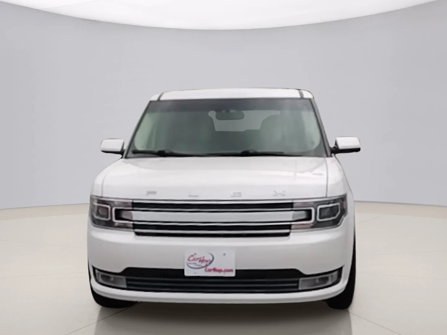 Used 2014 White Ford LIMITED image 2