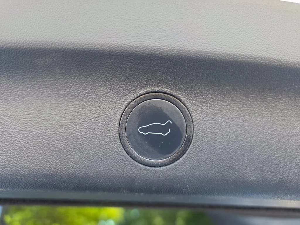 Used 2021  Tesla Long Range image 33