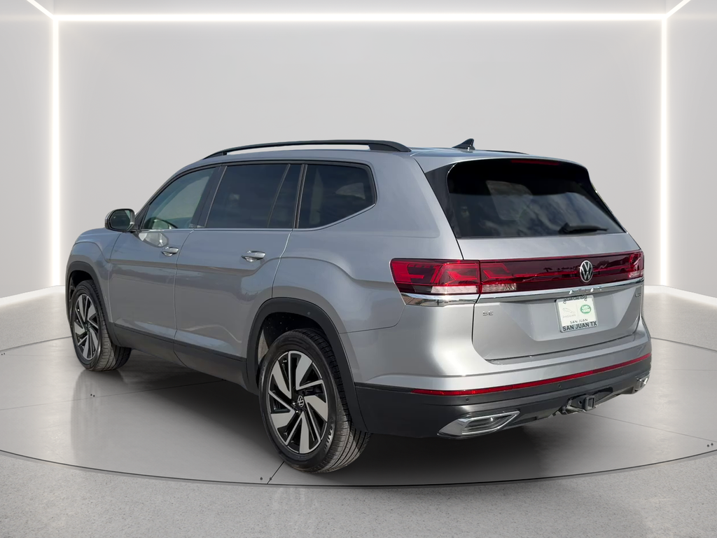 Used 2025 White Volkswagen 2.0T SE w/Technology image 7