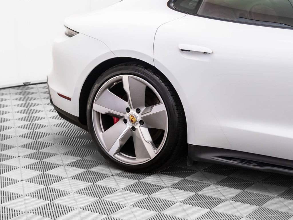 2023 Porsche Taycan GTS - Photo 35