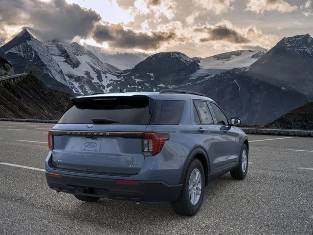 New 2026 Vapor Blue Ford Active image 8