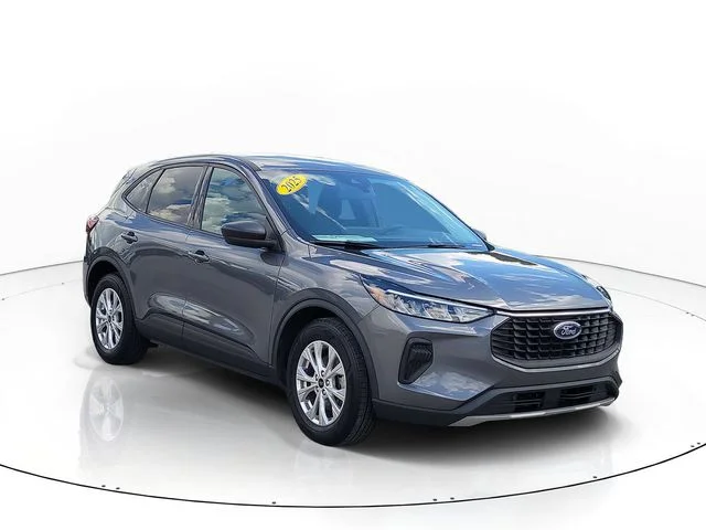 Used 2025 Gray Ford Active image 3