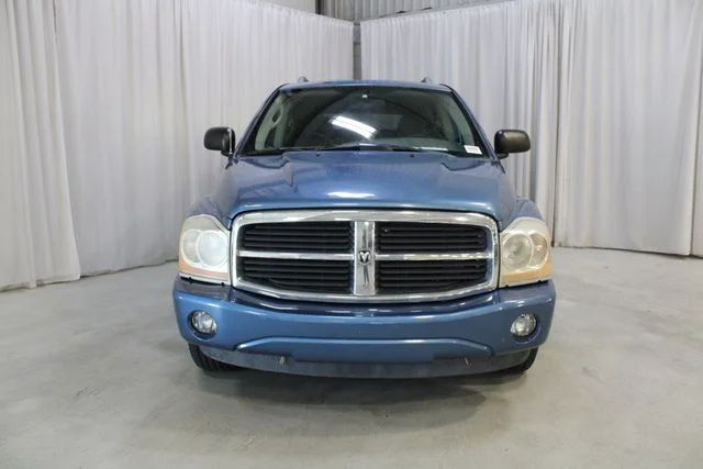 Used 2004 Blue Dodge SLT image 36