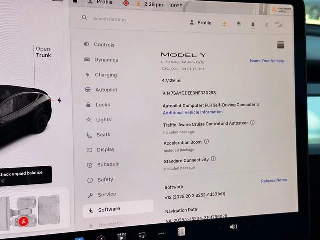 Used 2022  Tesla Long Range image 10