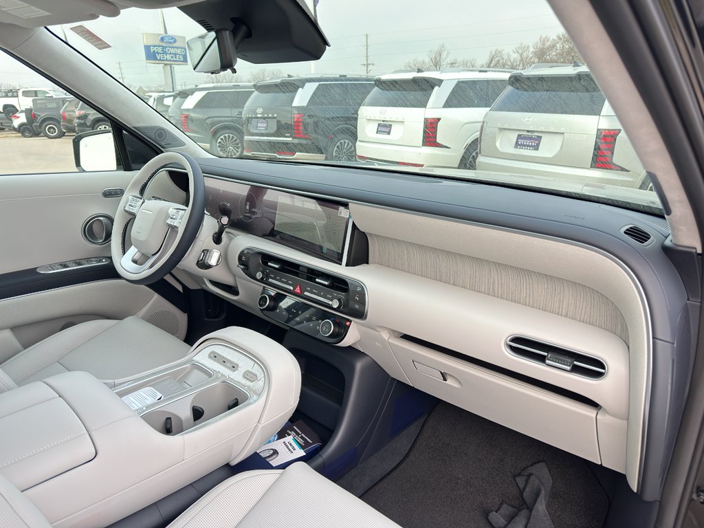 New 2026 Abyss Black Pearl Hyundai Calligraphy image 29