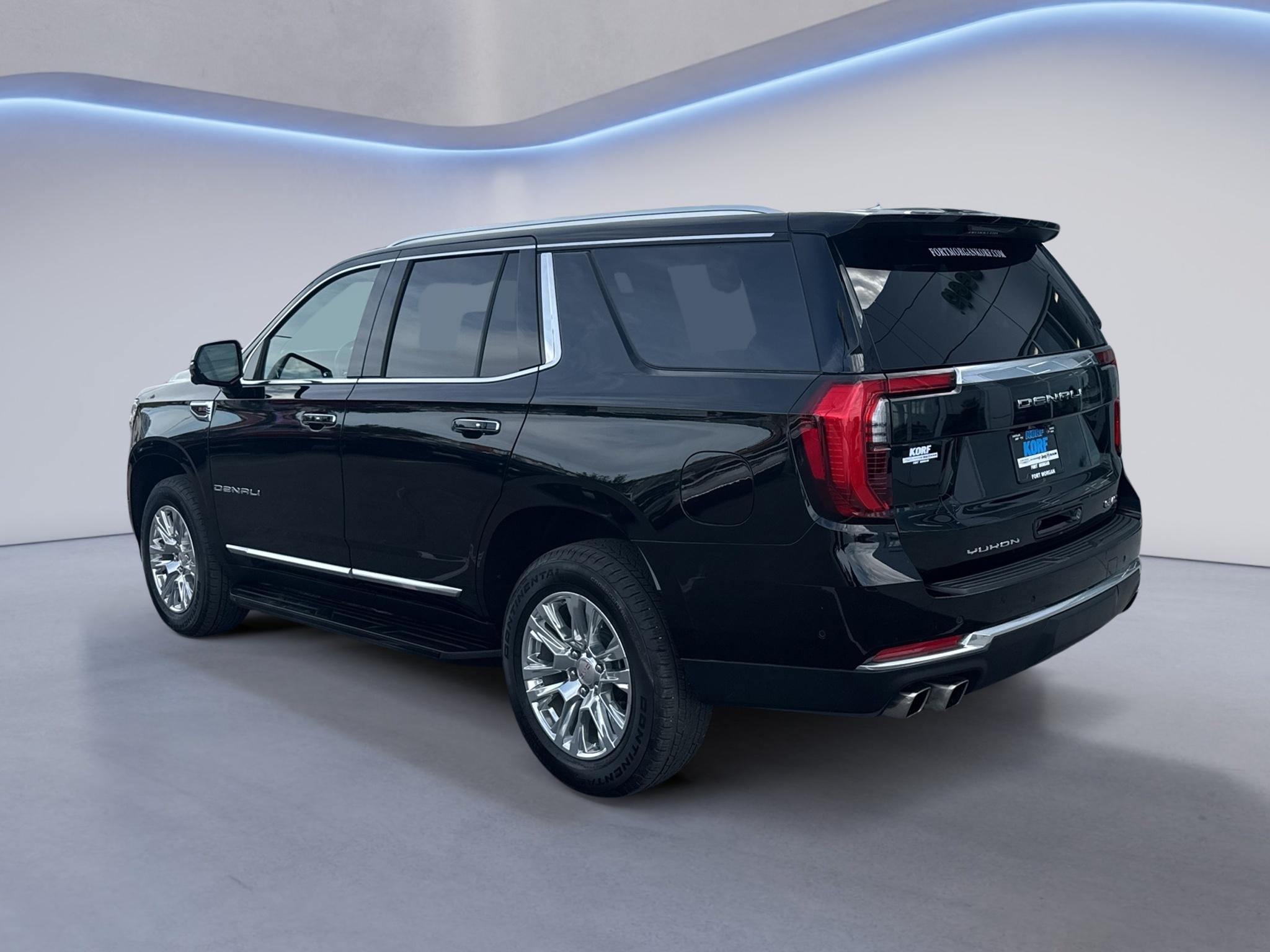 Used 2025 Onyx Black GMC Denali image 3