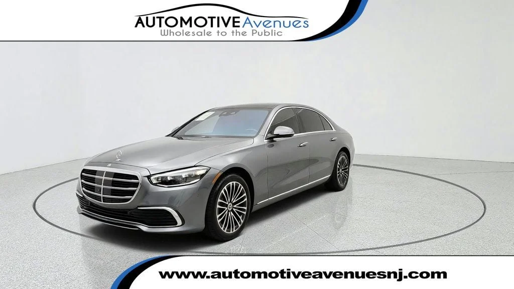Used 2024 Selenite Grey Mercedes-Benz S 580 4MATIC® Sedan image 1