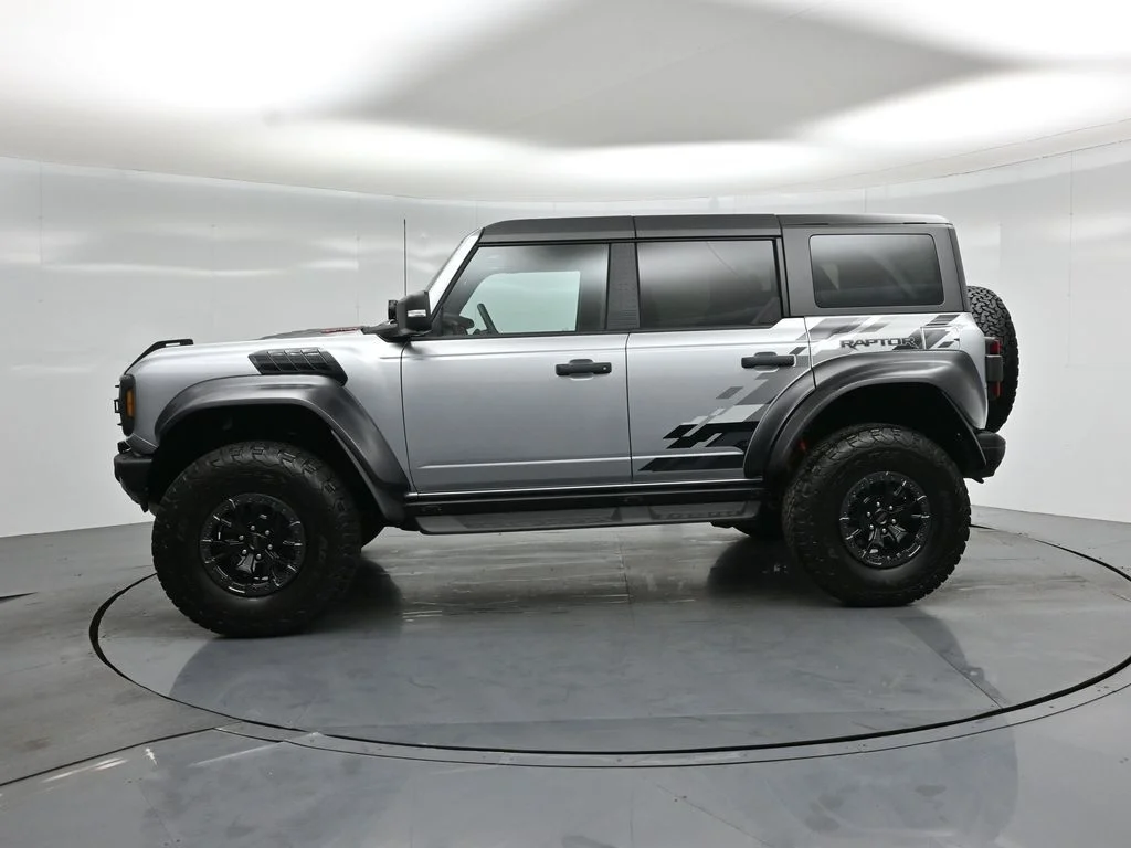 Used 2024 Silver Ford Raptor image 31