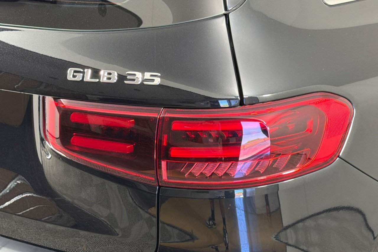 Used 2024 Cosmos Black Metallic Mercedes-Benz AMG® GLB 35 image 27