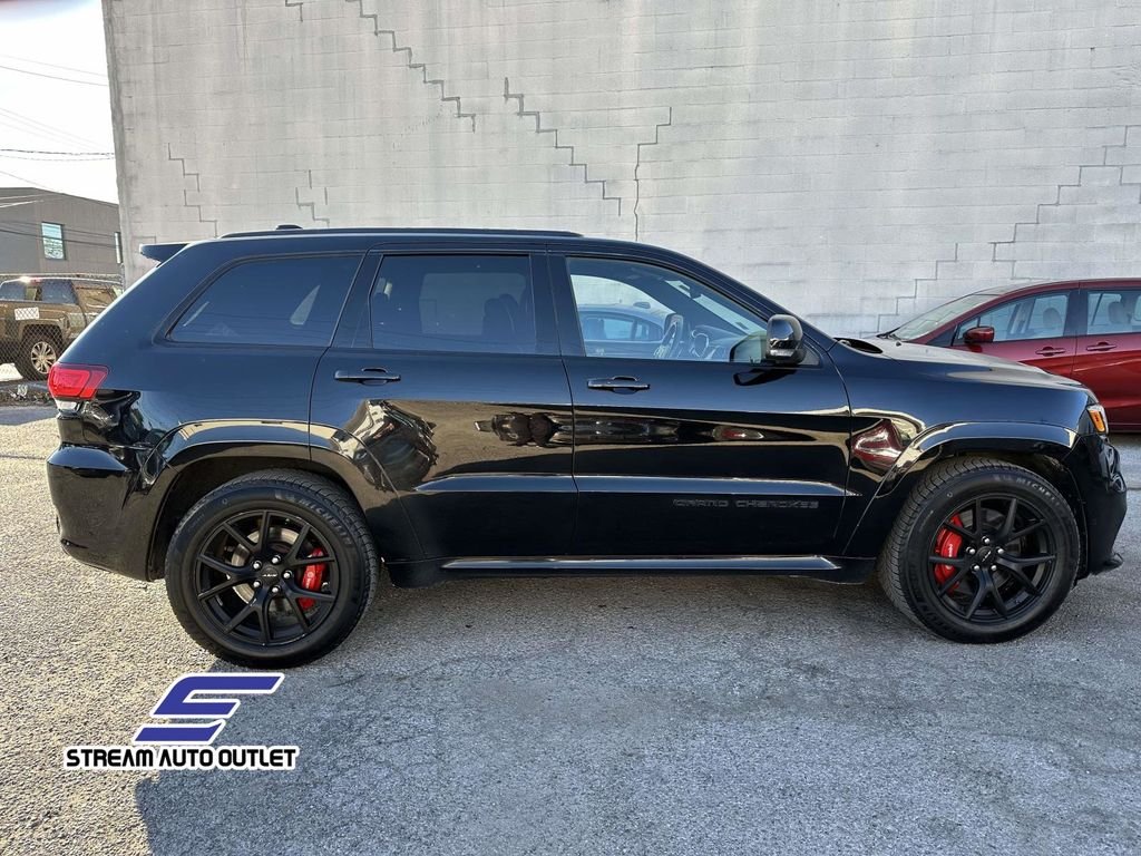 2020 Jeep Grand Cherokee SRT8 photo 4