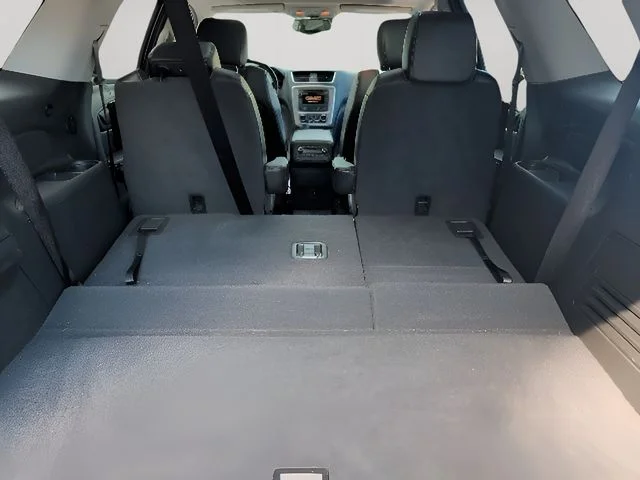 Used 2017 White GMC Limited image 51