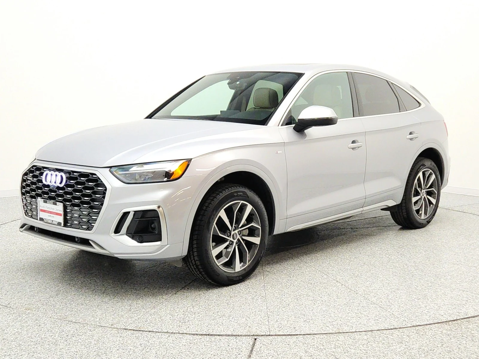 2023 Audi Q5 Sportback 45 Premium's photo