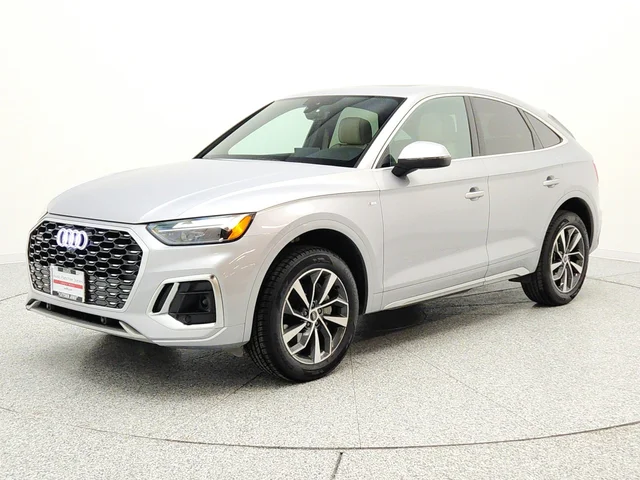 2023 Audi Q5 Sportback 45 Premium's photo