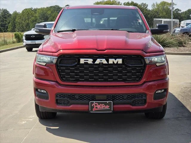 New 2026 Molten Red Pearl-Coat Exterior Paint RAM Big Horn/Lone Star image 2