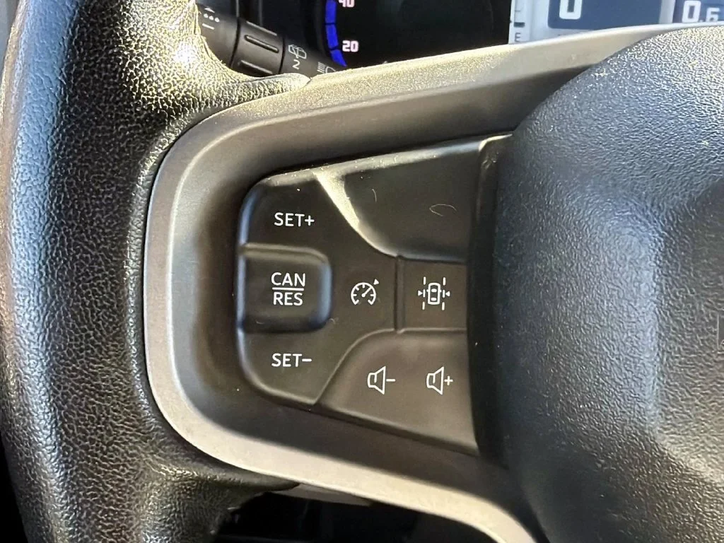 Used 2022 Velocity Blue Metallic Ford Wildtrak image 21