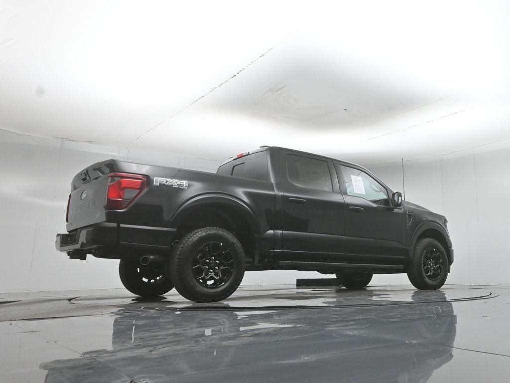 New 2026 Agate Black Metallic Ford XLT image 49