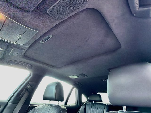 Used 2018 Silver Lexus LS 500 image 27