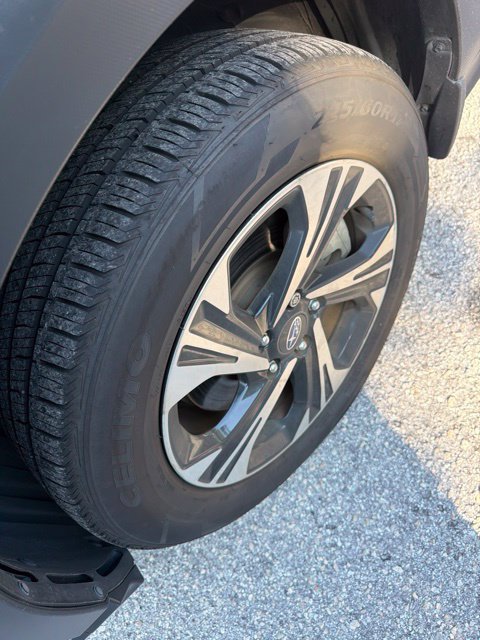 Used 2024 Horizon Blue Pearl Subaru Premium image 7