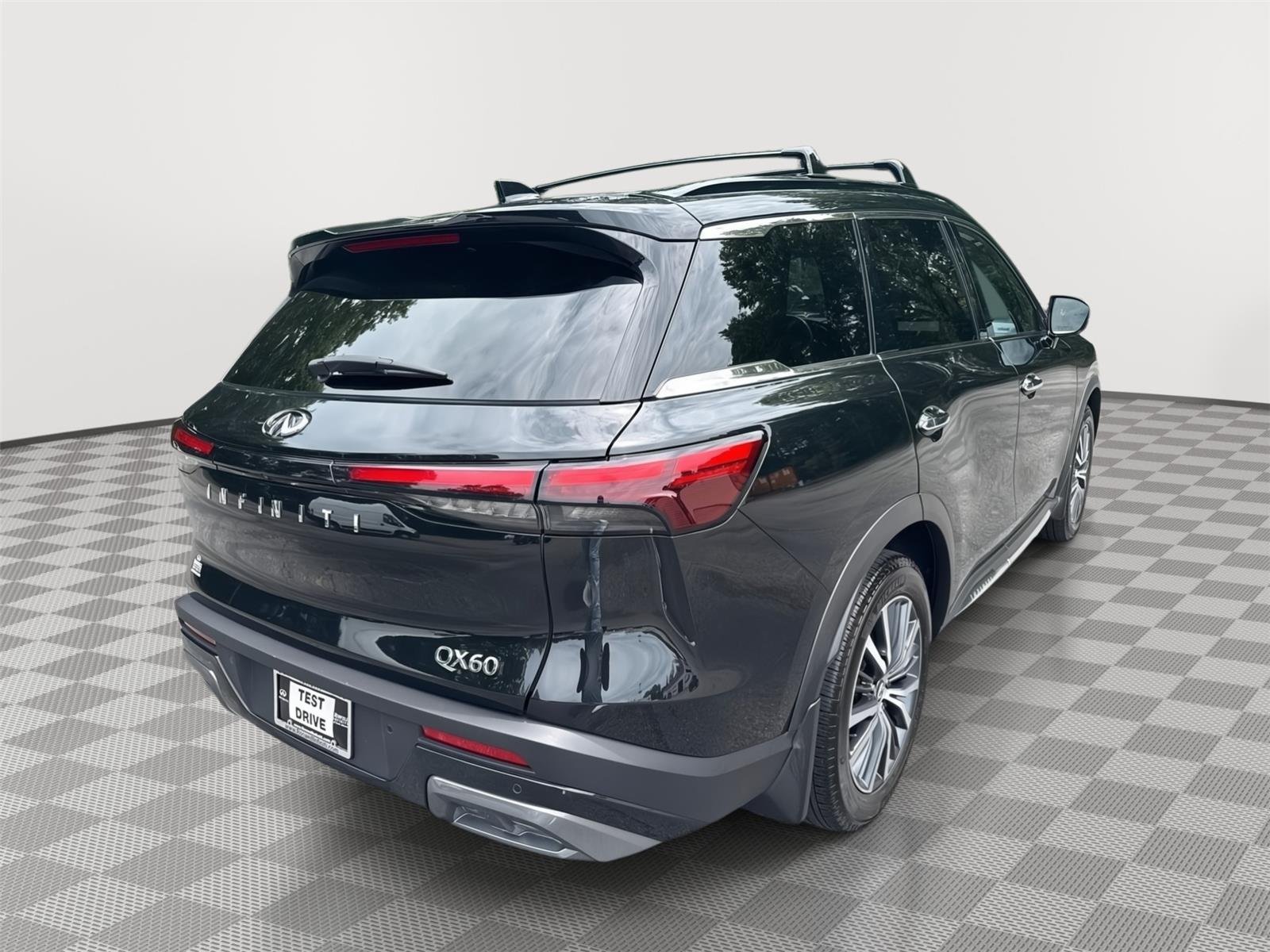 Used 2023 Mineral Black INFINITI AUTOGRAPH image 6
