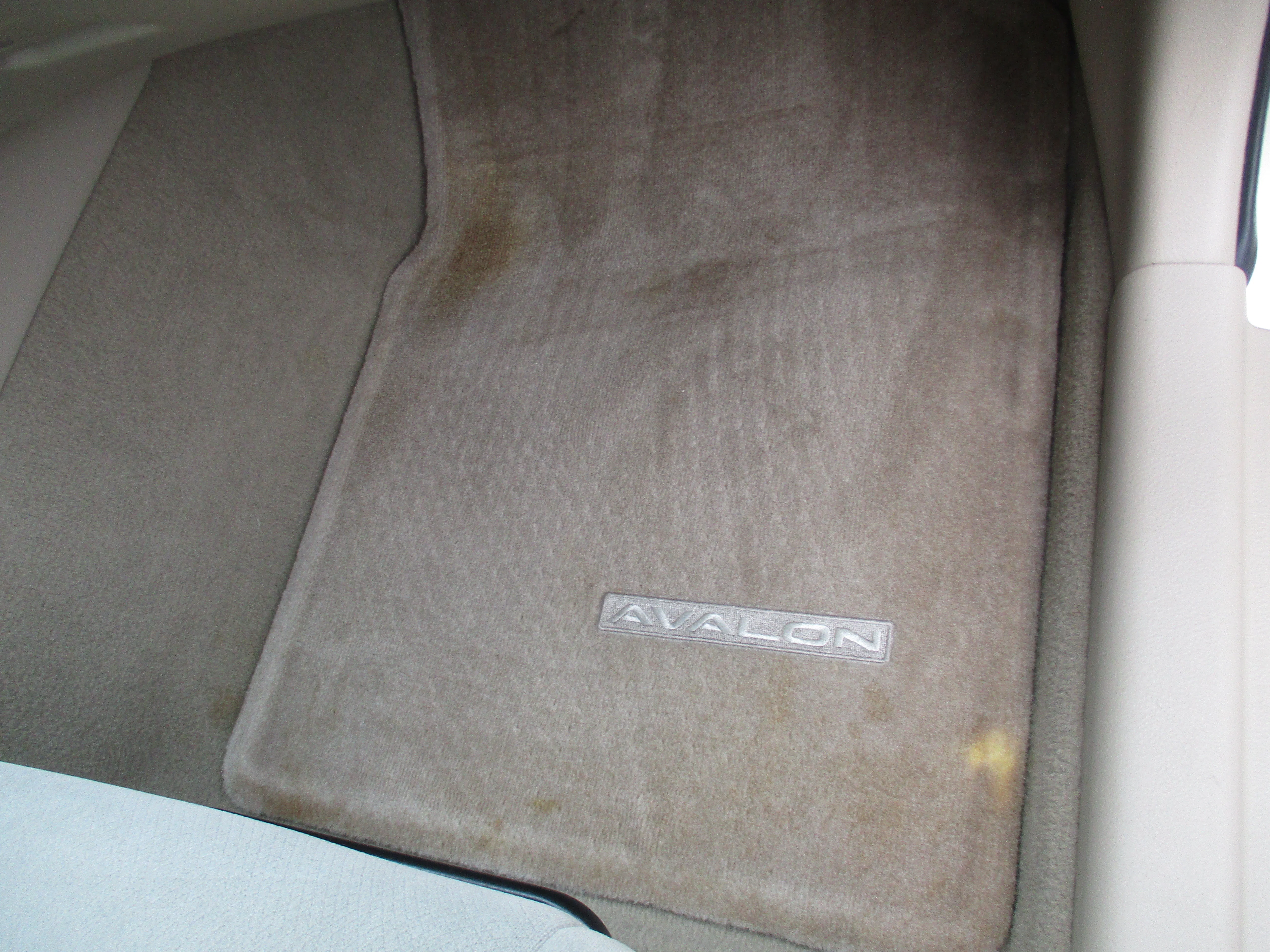 Used 2007 Beige Toyota  image 36