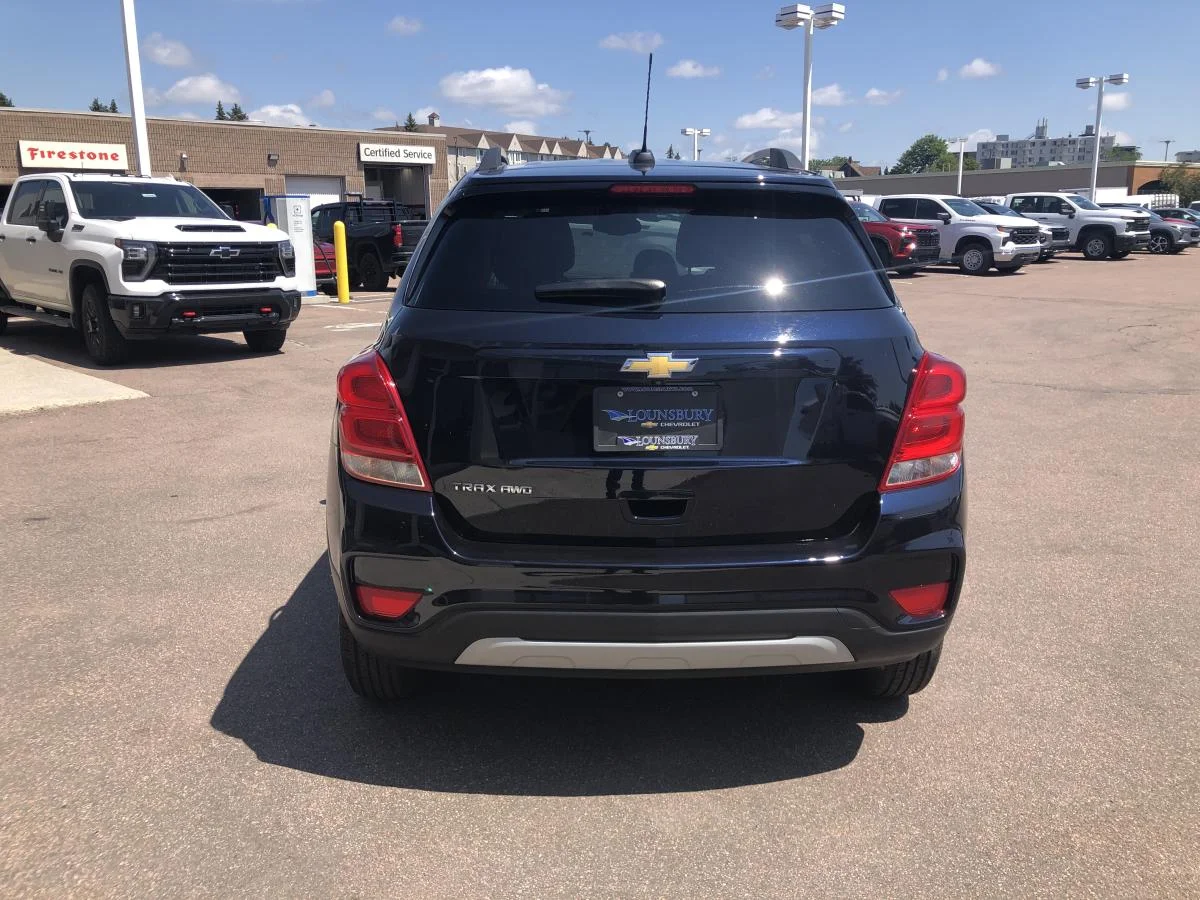 Used 2022 Blue Chevrolet Awd 4dr Lt image 7