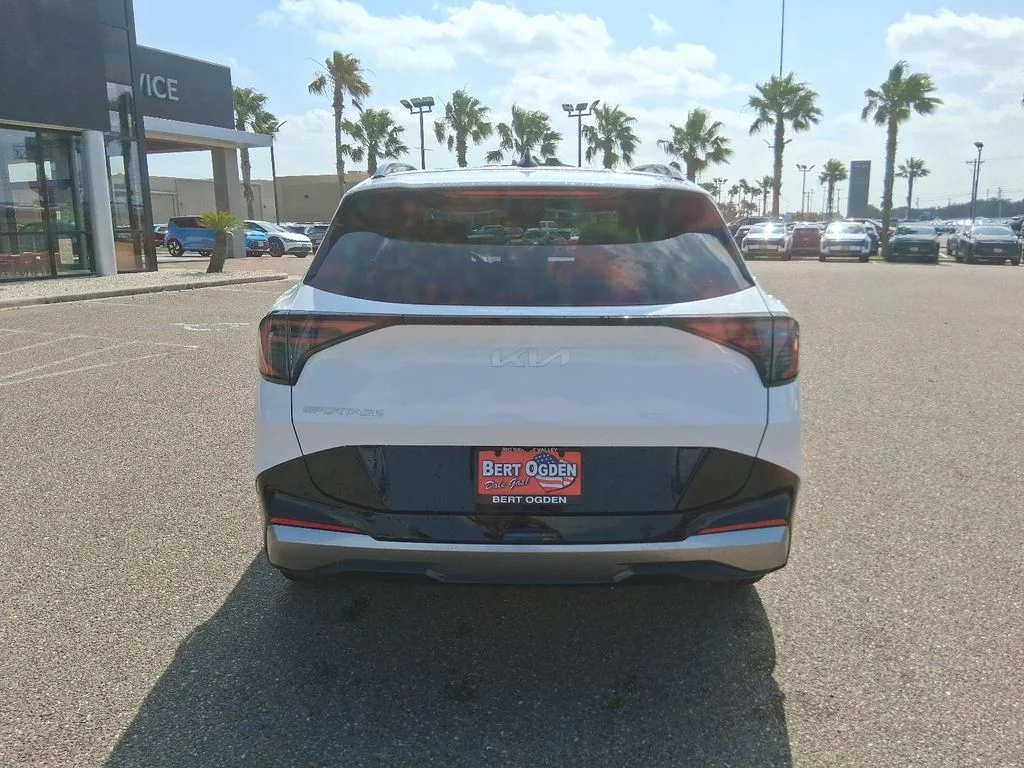New 2026 White Kia SX-Prestige image 5