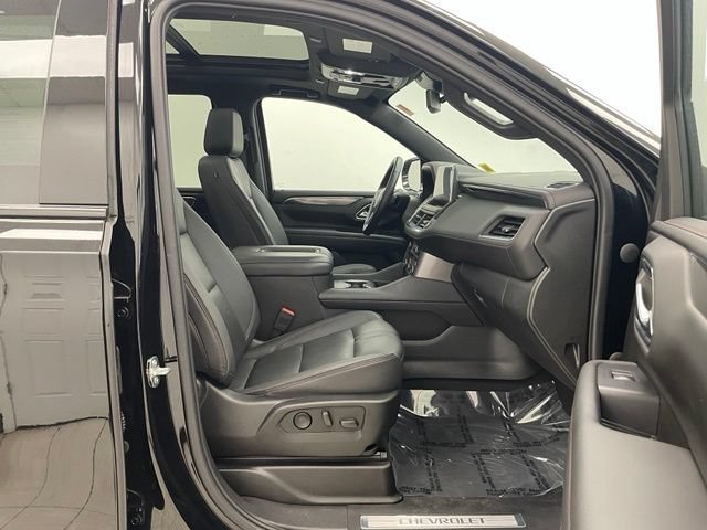 Certified Used 2023 Black Chevrolet RST image 18