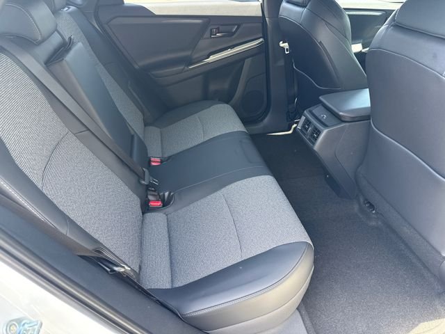 New 2026 Wind Chill Pearl <sup>1</sup> Toyota  XLE image 15