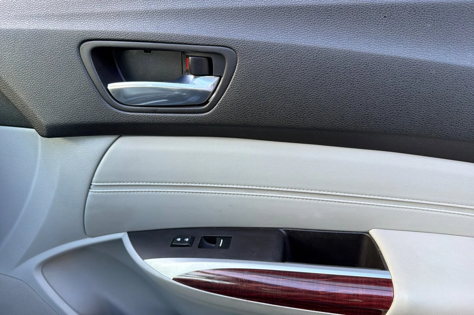 Used 2016 Blue Acura Tech image 21