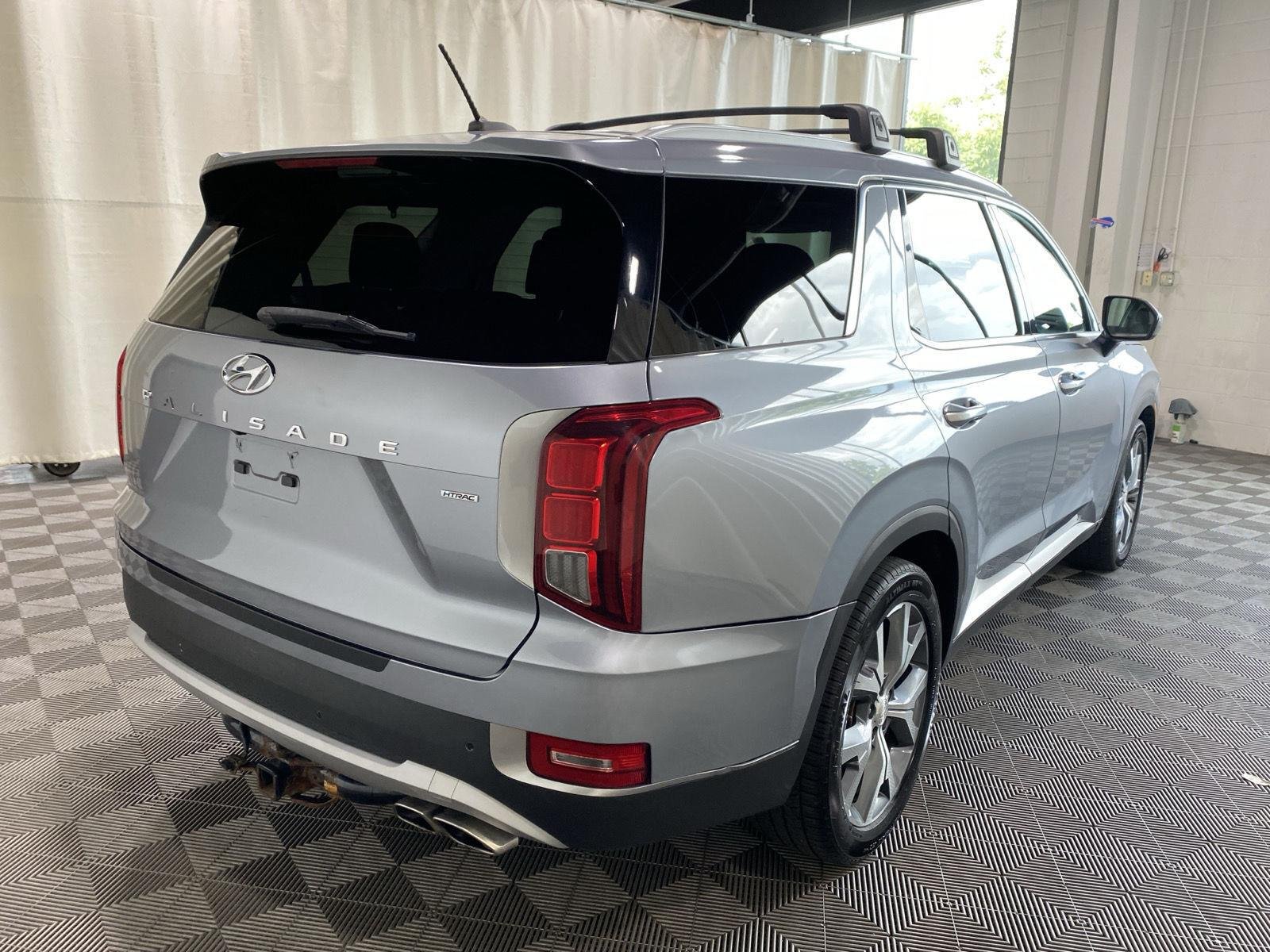 Used 2020 Lagoon Silver Hyundai SEL image 7