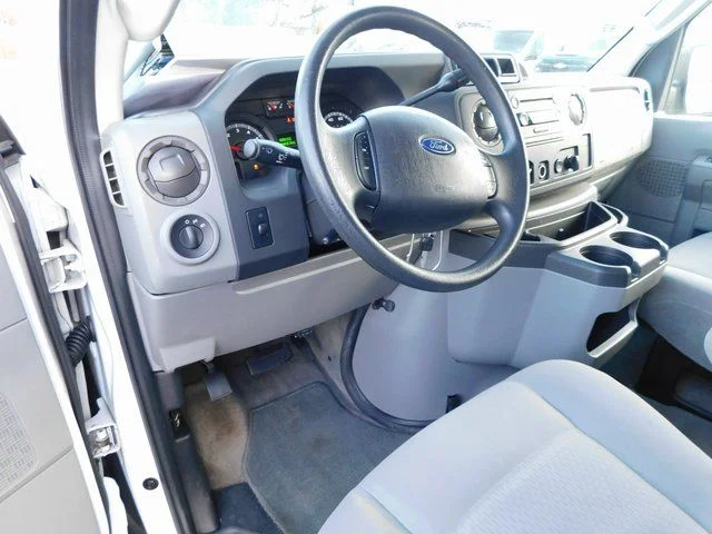 Used 2012 Oxford White Ford XLT image 14