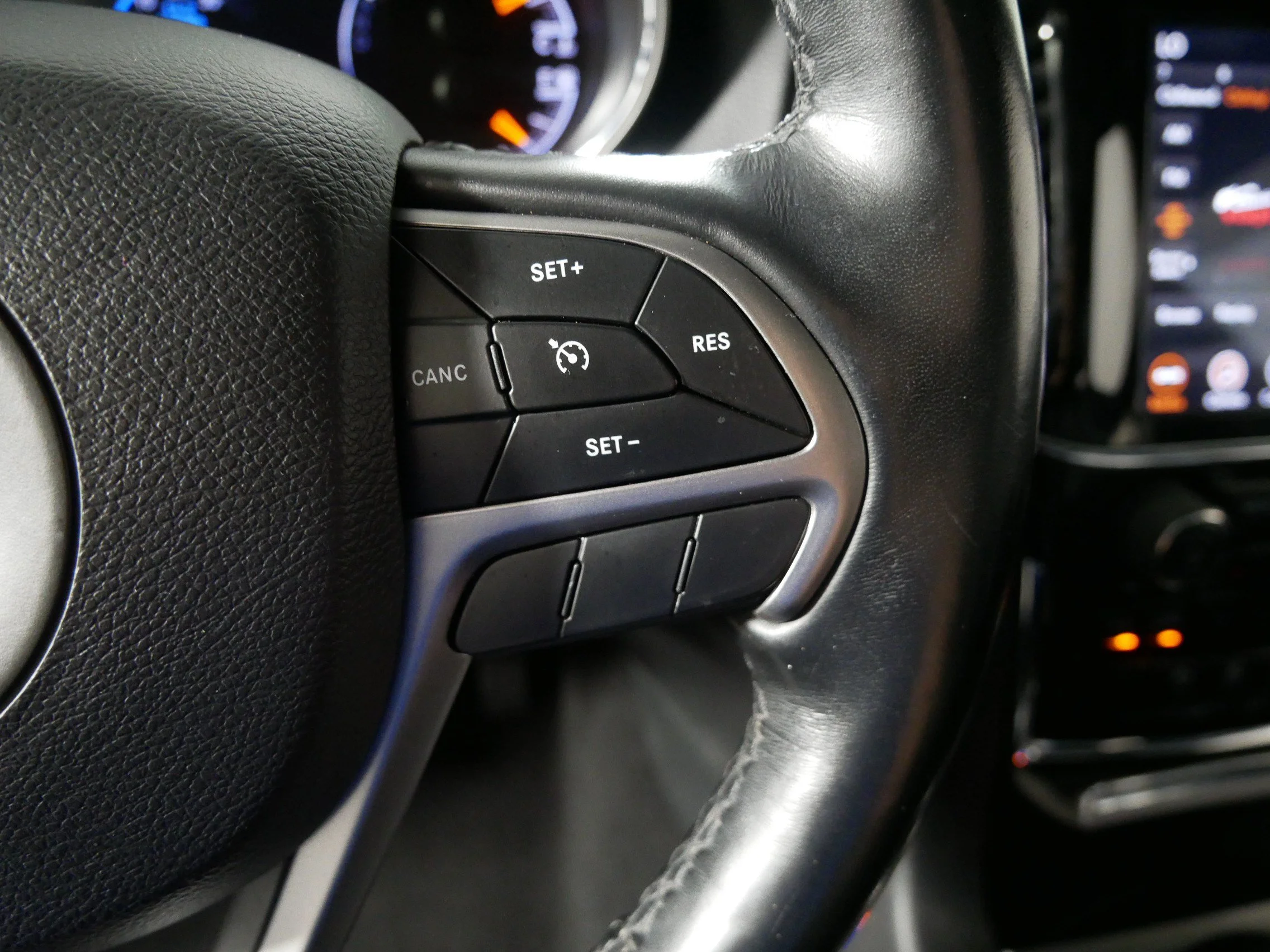Used 2020 Bright White Clearcoat Jeep Altitude image 28