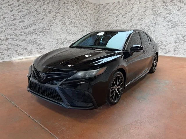 Used 2022 Black Toyota SE image 3