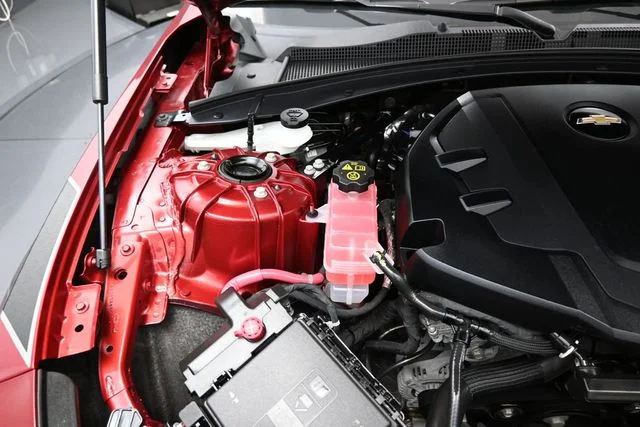 Used 2024 Red Chevrolet 3LT image 31