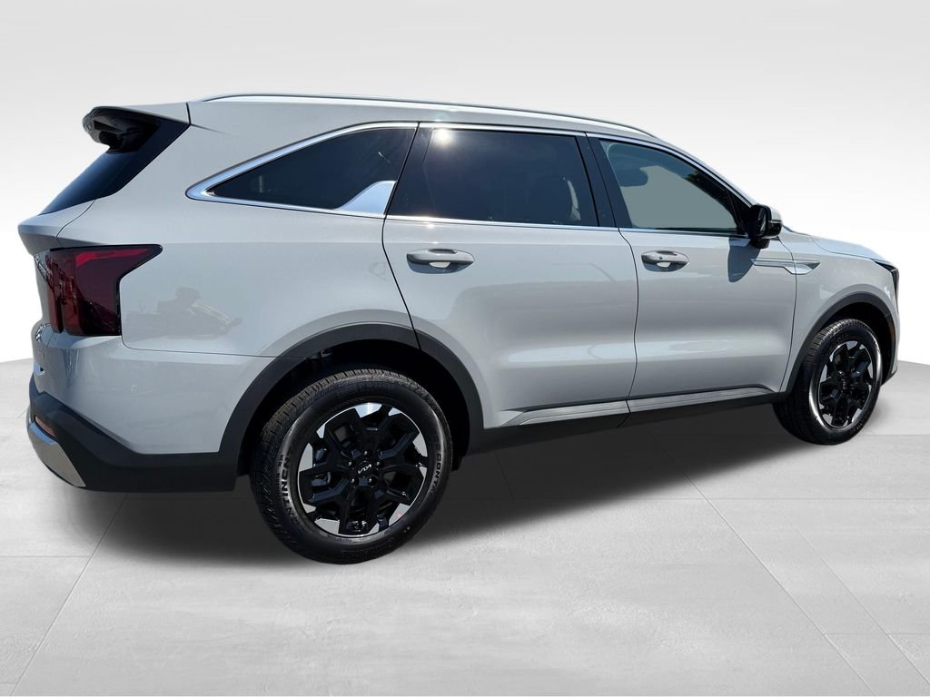 New 2026 Wolf Gray Kia S image 7