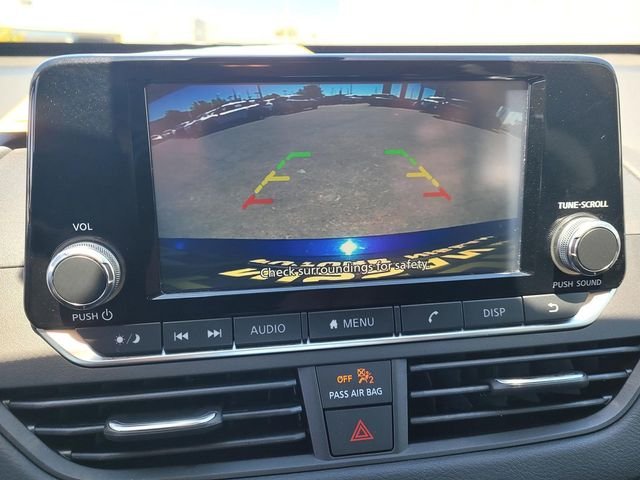 Used 2022 Blue Nissan 2.5 S image 10