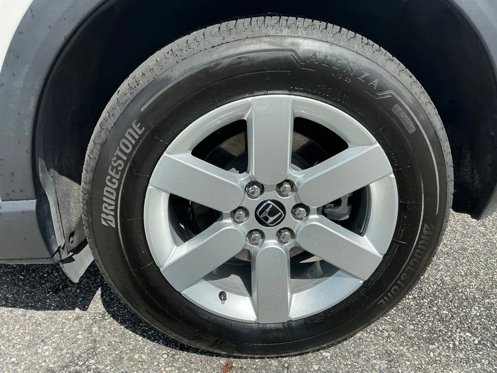 Used 2024  Honda EX image 20